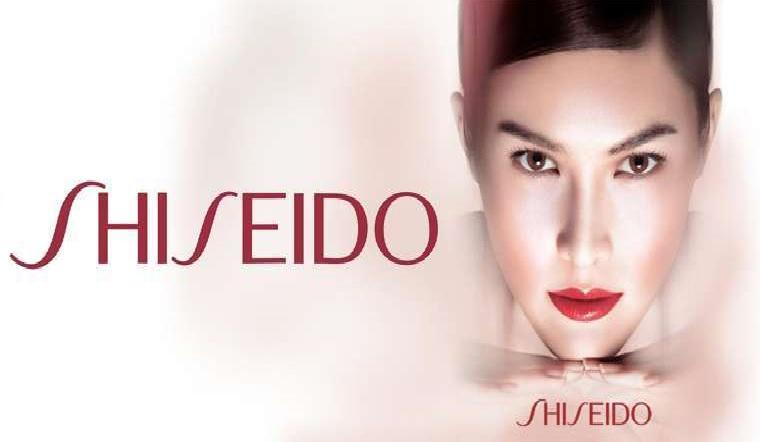 Khám phá phương pháp chăm sóc tóc tối ưu với kem ủ tóc Fino Shiseido Premium Touch, giúp mái tóc trở nên suôn mượt và khỏe mạnh.