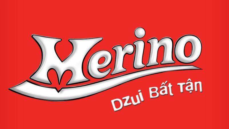 Giải nhiệt mùa hè với kem Merino kết hợp trái cây rừng và xốt dâu tươi mát.