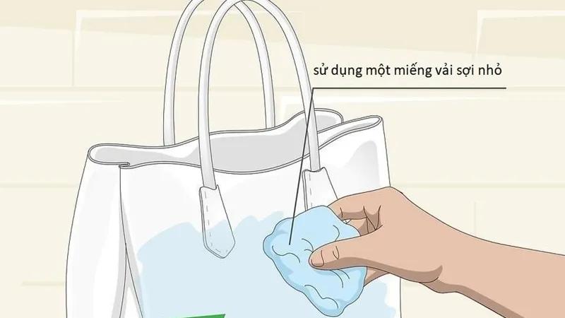 Biến hóa túi xách trắng bị ố vàng thành sắc trắng tinh khôi như mới