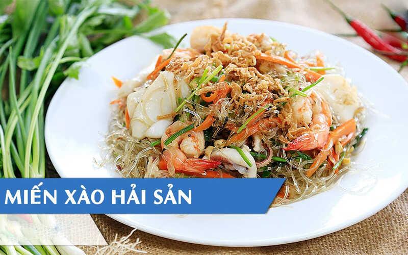Hướng dẫn cách chế biến miến xào hải sản tơi ngon, không dính