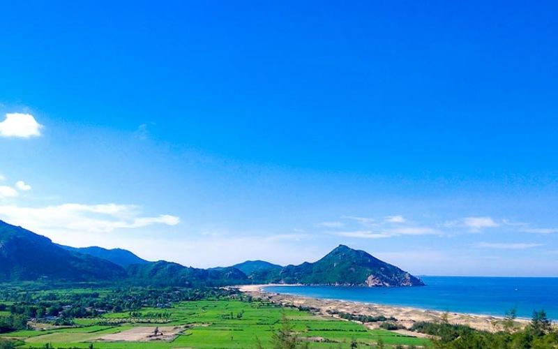 Khám phá những điểm đến hấp dẫn tại Phù Cát (Bình Định) – nơi không thể bỏ qua trong hành trình du lịch của bạn!