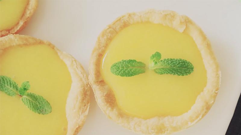 Hướng dẫn làm tart chanh với hương vị chua ngọt độc đáo, khó lòng cưỡng lại.