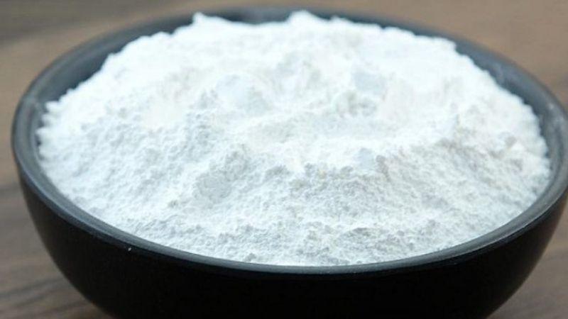 Bột Talc có vai trò gì trong các sản phẩm mỹ phẩm? Hãy cùng tìm hiểu về thành phần này và lý do tại sao nó lại trở thành một phần không thể thiếu trong nhiều loại sản phẩm làm đẹp.
