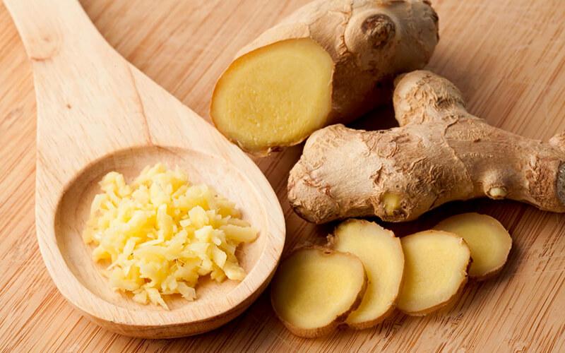 Chuyên gia tiết lộ cách dùng gừng để trị cảm lạnh hiệu quả, giúp bạn vượt qua những ngày trời lạnh mà không cần lo lắng.
