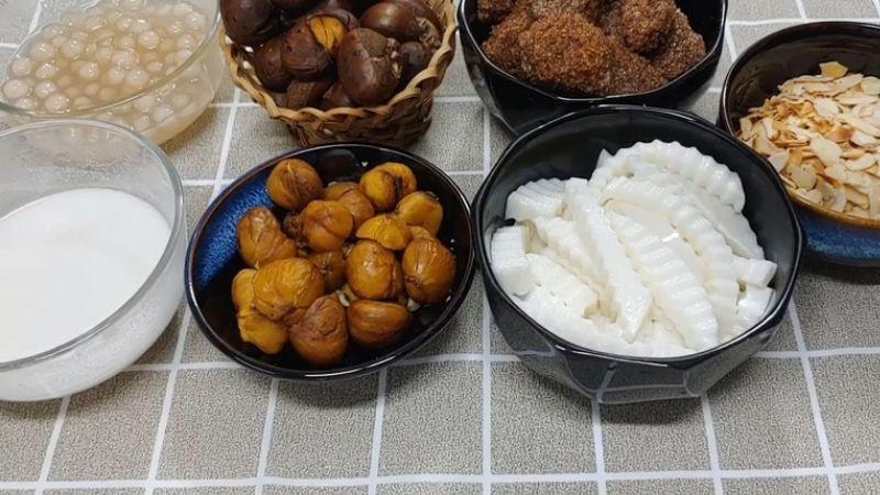 Khám phá 2 cách làm chè hạt dẻ bùi béo, một lần thưởng thức là không thể quên.