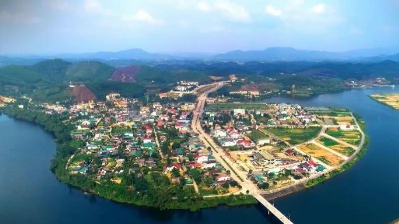 Khám phá 2 điểm du lịch hấp dẫn nhất tại Vũ Quang, Hà Tĩnh