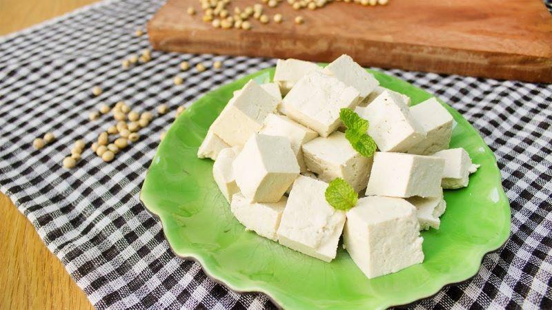 Những đối tượng không nên ăn đậu hũ để bảo vệ sức khỏe