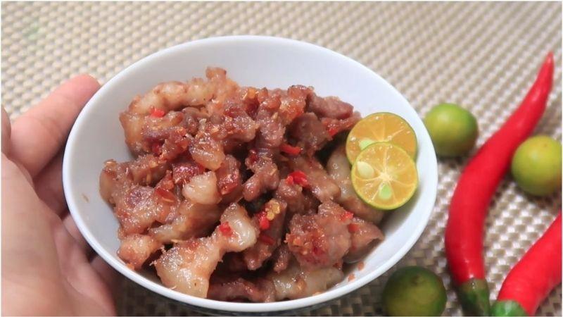 Hướng dẫn cách làm mắm tôm xào thịt nhanh chóng và thơm ngon tuyệt vời, mang đến món ăn đầy hấp dẫn cho bữa cơm của bạn.