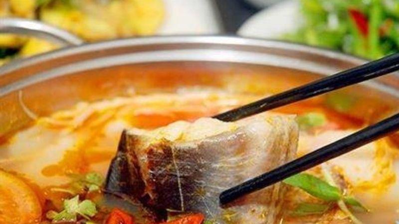 Cuối tuần này, hãy cùng gia đình khám phá hai món lẩu cá lăng thơm ngon, mang đến hương vị hấp dẫn và trọn vẹn cho bữa ăn gia đình thêm ấm cúng.