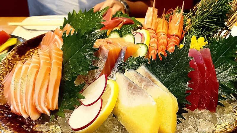 Cao Thắng, quận 3, là điểm đến lý tưởng cho những tín đồ ẩm thực. Bạn đã từng thử các món ăn đặc sắc nơi đây chưa? Hãy cùng khám phá những món ngon không thể bỏ qua trên con đường này!