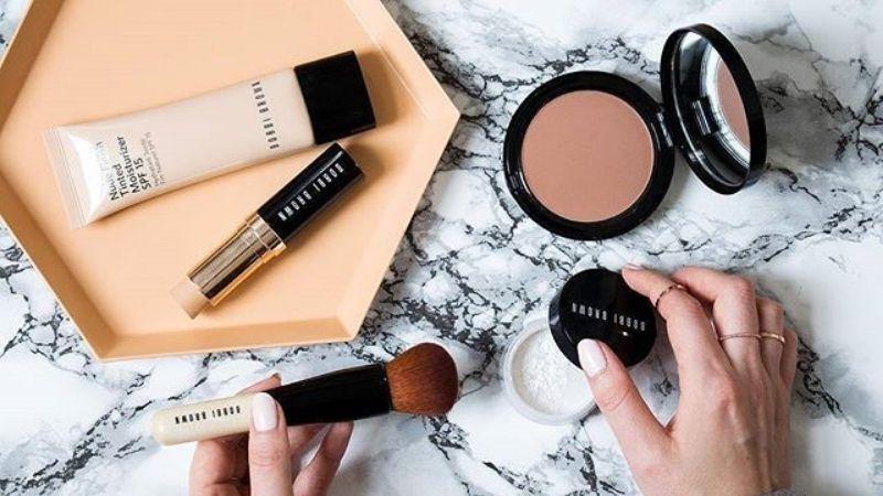 Ba mẫu kem nền Bobbi Brown luôn mang đến sự hài lòng tuyệt đối