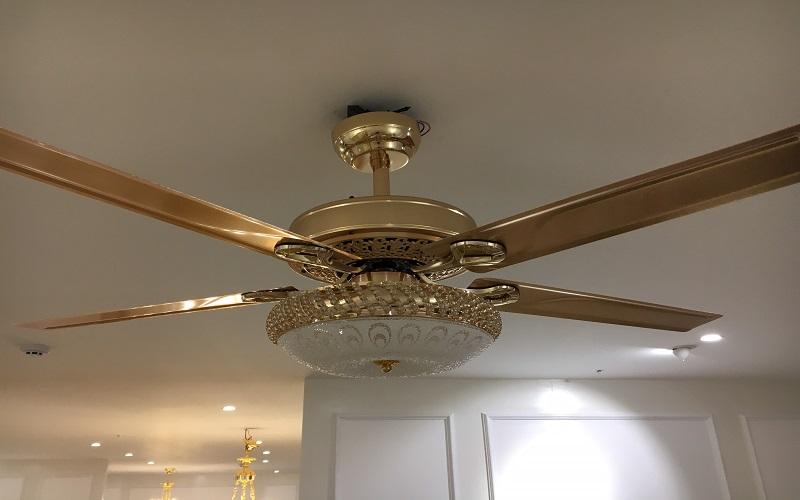 Khám phá bí quyết sắp đặt quạt trần hợp phong thủy để thu hút vận may dồi dào vào nhà