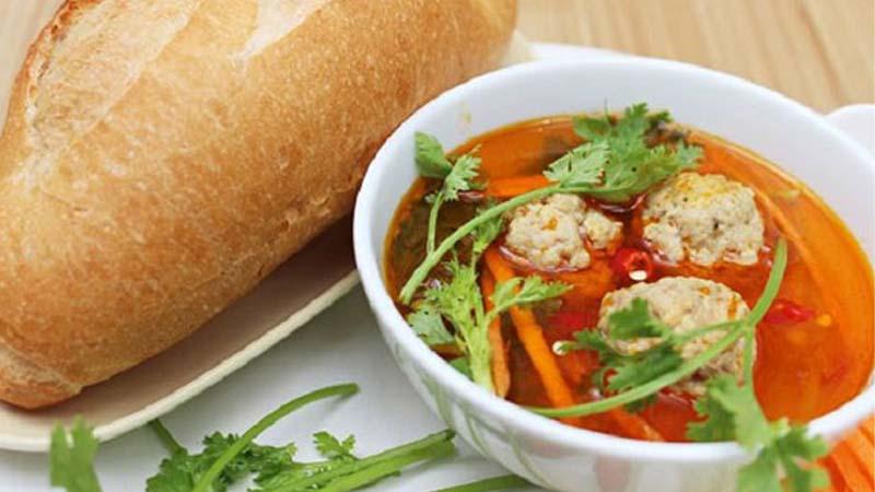 Hướng dẫn làm món xíu mại ăn kèm bánh mì thơm ngon