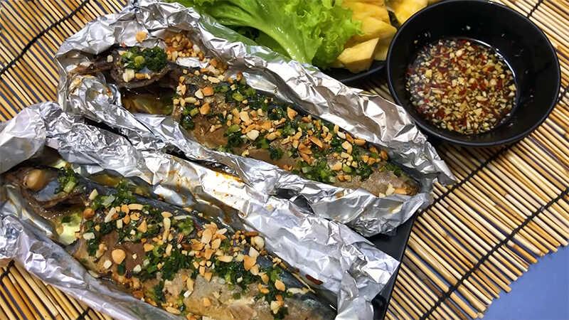 Khám phá ngay công thức chế biến món cá saba nướng mỡ hành thơm ngon, dễ thực hiện ngay tại nhà.