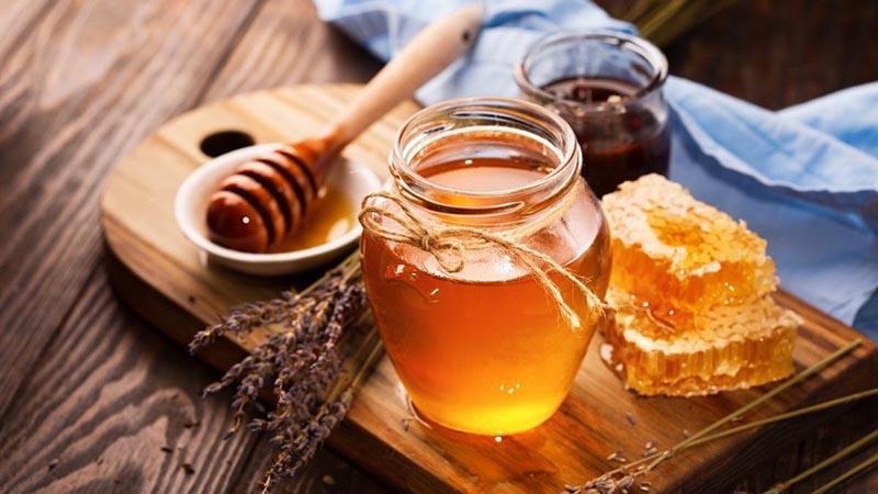 Mật ong Khoái, đặc sản đỉnh cao của vùng núi Tây Bắc, sở hữu hương vị tuyệt vời, tinh khiết và cuốn hút đến lạ thường.
