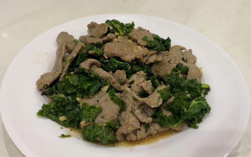 Khám phá cách chế biến món cải xoăn xào thịt bò bổ dưỡng, vừa thơm ngon lại tốt cho sức khỏe cả gia đình.