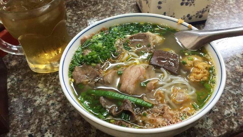 Khám phá ngay 19 quán ăn sáng được yêu thích tại quận Tây Hồ, nơi thực khách tìm thấy những hương vị sáng tạo và hấp dẫn.