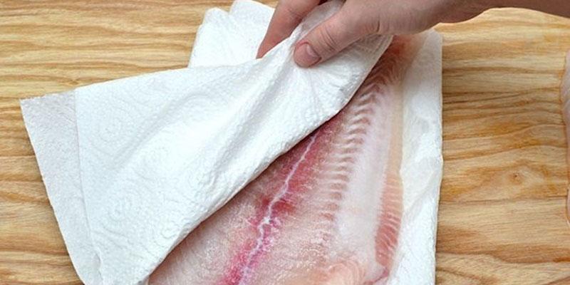 Bí quyết chiên rán mà không lo dầu mỡ văng ra ngoài