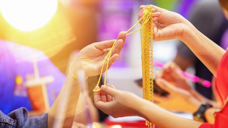 Hướng dẫn cách chọn vàng vào ngày Vía Thần Tài để thu hút may mắn suốt năm