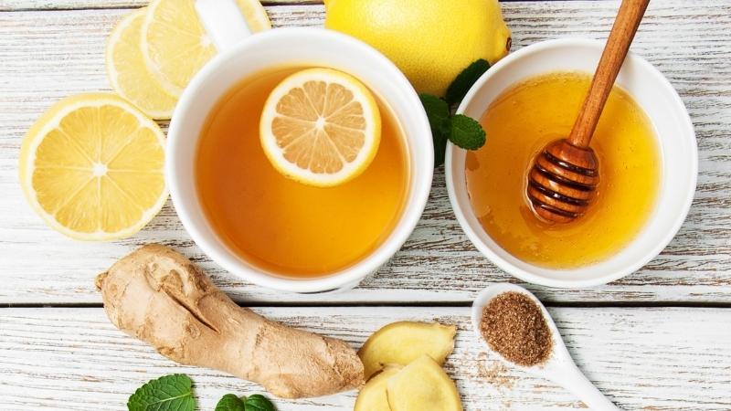 Khám phá 4 công thức gừng ngâm mật ong hiệu quả trong việc giảm cân và trị ho