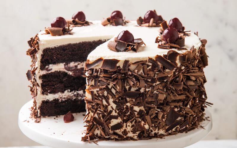 Khám phá công thức bánh Black Forest – món ngọt ngào tuyệt vời dành tặng người thương yêu