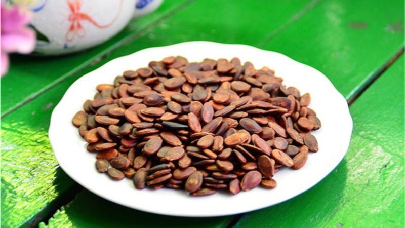 Bà bầu có thể ăn hạt dưa trong dịp Tết không?