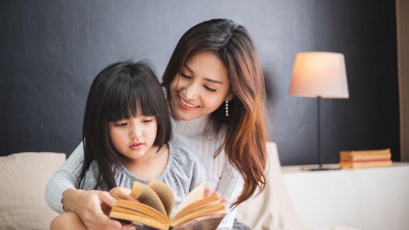 Vì sao việc kể chuyện cho trẻ lại quan trọng?