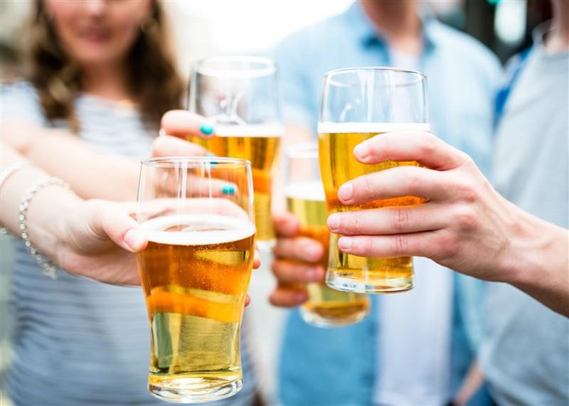 Mất bao lâu sau khi uống bia thì bạn có thể lái xe mà không sợ bị phạt giao thông? Đây là câu hỏi phổ biến, nhất là khi mức xử phạt đối với người lái xe có nồng độ cồn đã trở nên nghiêm ngặt hơn từ ngày 1/1/2020. Hãy tham khảo bài viết dưới đây để có câu trả lời rõ ràng.