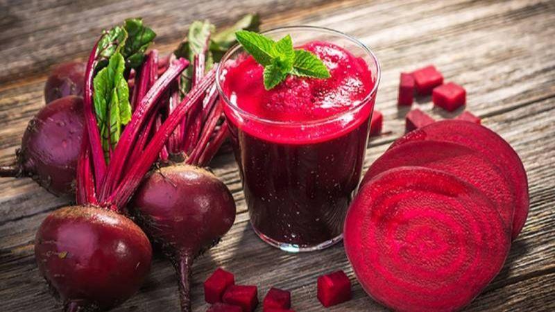 10 cách giúp bạn sở hữu đôi môi đỏ hồng tự nhiên mà không cần dùng son