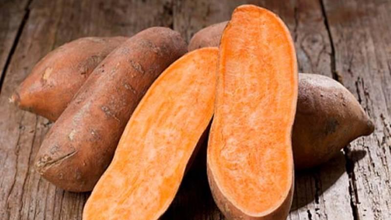 Khám phá 2 công thức khoai lang sấy dẻo ngon tuyệt vời, chuẩn vị Tết để làm món ăn vặt hấp dẫn