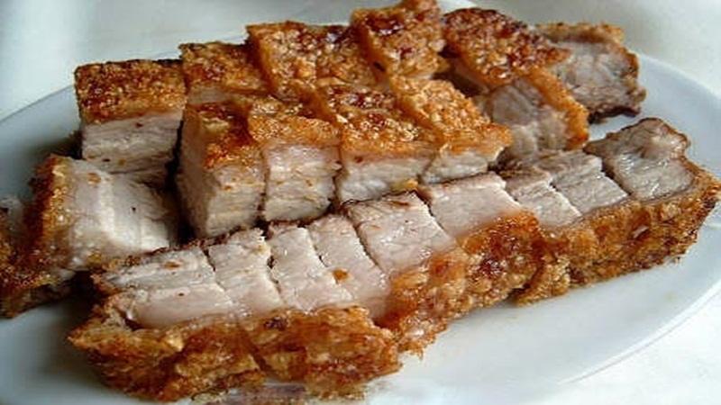 Khám phá cách chế biến món thịt rán ngũ vị hương giòn rụm, đậm đà hương vị đặc trưng, hấp dẫn đến từng miếng ăn.