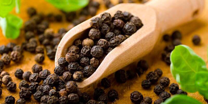 Phụ nữ mang thai có nên ăn hạt tiêu không?