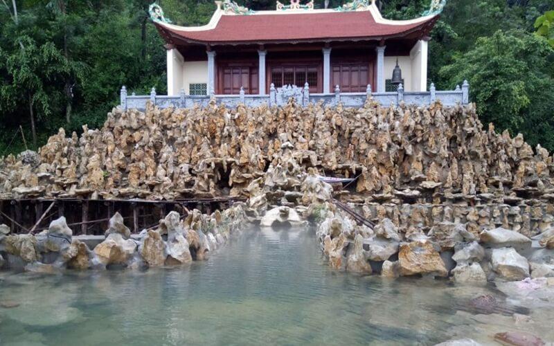 Khám phá cẩm nang du lịch Kênh Gà Ninh Bình chi tiết từ A-Z, giúp bạn có một chuyến đi đáng nhớ