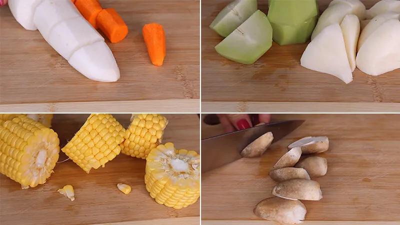 Nếu bạn đã cảm thấy chán ngấy với các món ăn mặn, sao không thử ngay công thức phở chay thanh đạm nhưng đầy hương vị này?