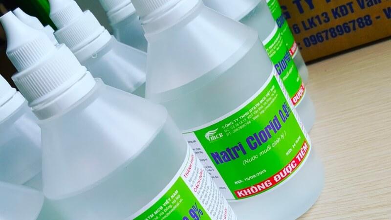 Khám phá phương pháp chữa viêm mũi dị ứng bằng nước muối sinh lý, một giải pháp hiệu quả và dễ thực hiện.