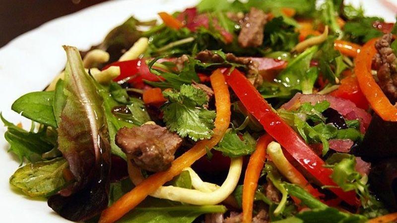 Khám phá 2 cách làm gỏi bò Thái Lan độc đáo, hương vị khó quên