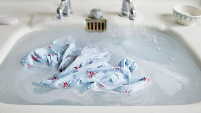 Cách giặt đồ lót để luôn sạch sẽ và như mới