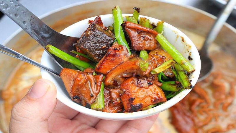 Khám phá 4 quán ăn phá lấu thơm ngon, hấp dẫn tại quận 4