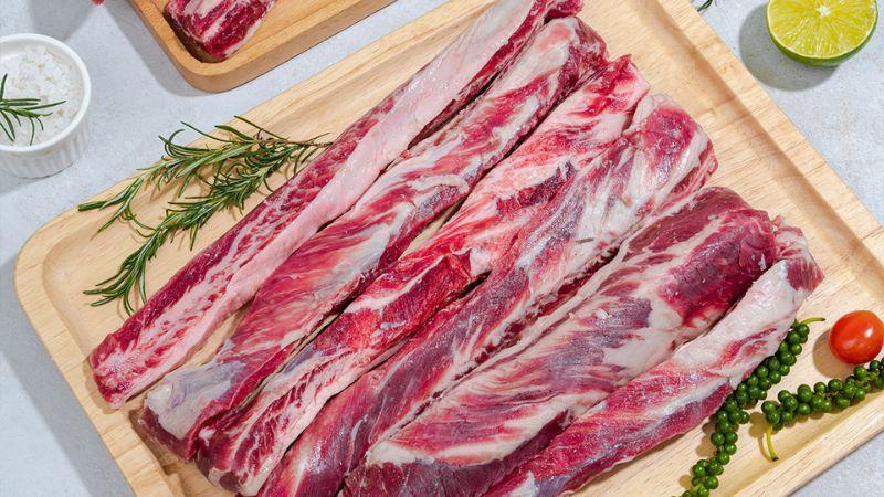 Sườn bò là nguyên liệu tuyệt vời trong ẩm thực, có thể chế biến thành nhiều món ăn hấp dẫn. Khám phá ngay 7 món ngon từ sườn bò vừa dễ làm lại thơm ngon
