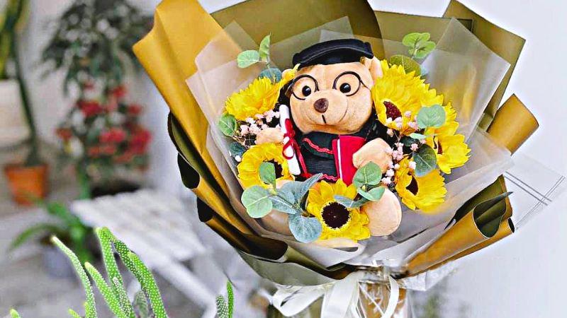 Khám phá hơn 10 món quà tuyệt vời cho các cô gái nhân dịp tốt nghiệp cấp 2