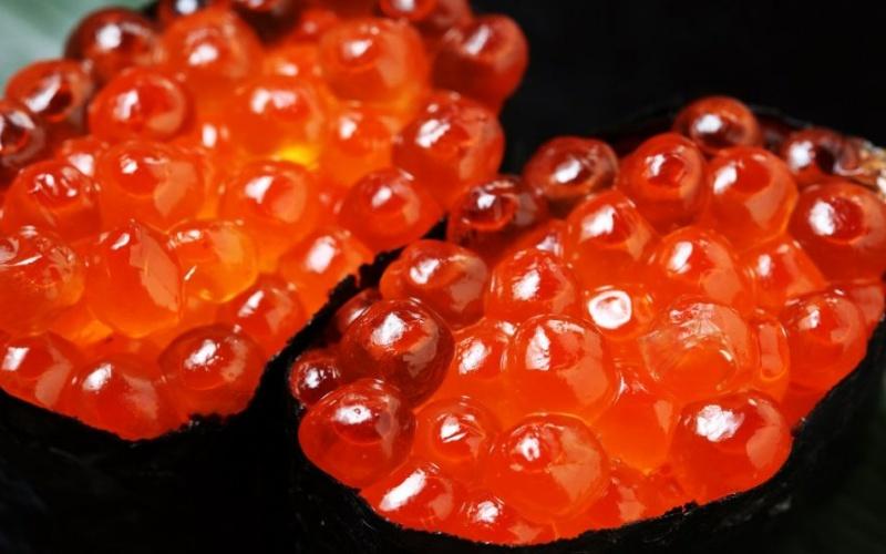 Trứng cá hồi: Dinh dưỡng tuyệt vời và công dụng đầy bất ngờ