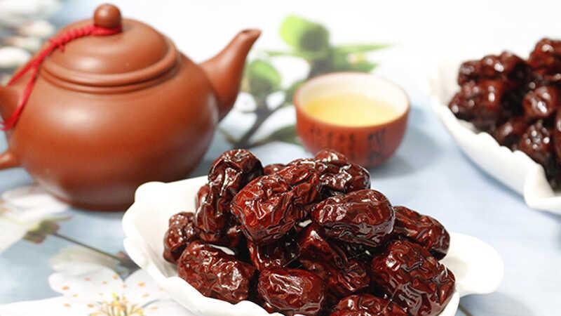 Trà táo đỏ mang lại những lợi ích gì? Cách pha trà táo đỏ sao cho vừa ngon vừa bổ dưỡng?
