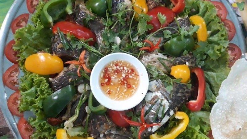 Cá trôi chế biến được những món gì ngon miệng? Cùng khám phá ngay danh sách các món ăn từ cá trôi, từ những món kho đậm đà cho đến các món hấp thanh mát.