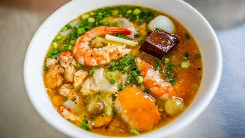 Hướng dẫn làm bánh canh tôm chuẩn vị thơm ngon
