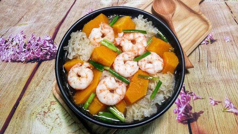 Khám phá 5 phương pháp chế biến canh bí đỏ thơm ngon, bổ dưỡng cho cả gia đình.