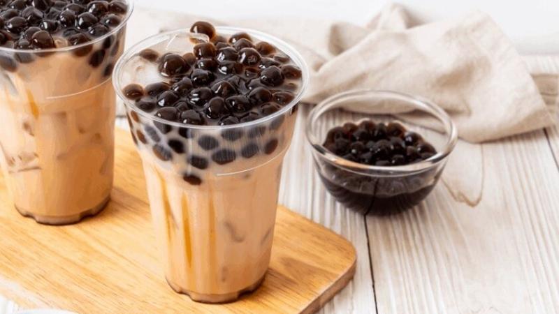 Hướng dẫn cách pha trà sữa từ chè khô thơm mát, dễ làm ngay tại nhà, mang đến hương vị tuyệt vời.