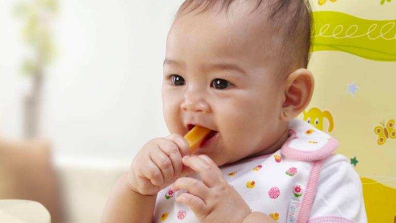 Cân nặng và chiều cao chuẩn cho bé 11 tháng tuổi