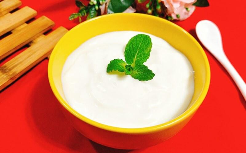Hướng dẫn cách chế biến sữa chua dẻo mịn, thơm ngon, dễ thực hiện ngay tại nhà