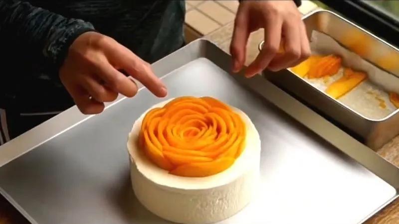 Cách làm bánh kem xoài Bloom ngon đúng chuẩn