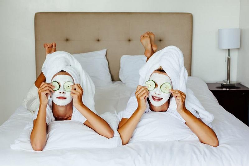 Tẩy tế bào chết xong, liệu có nên ngay lập tức đắp mặt nạ?